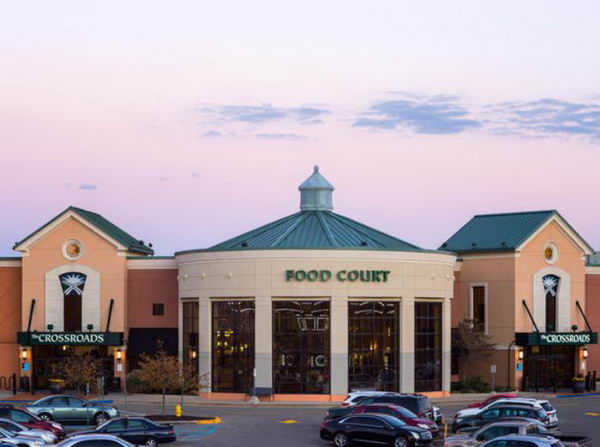 The Crossroads - Photo From Mall Website (newer photo)